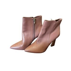 EUC LIght pink Pink Nine West zip up boots size 9.5